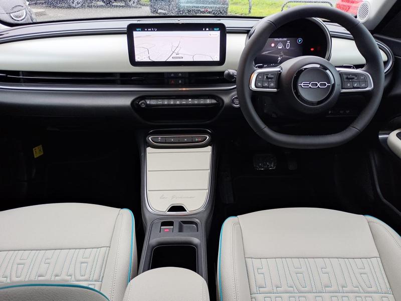 Used Fiat 600 2025 for sale - 76931207: Photo 4