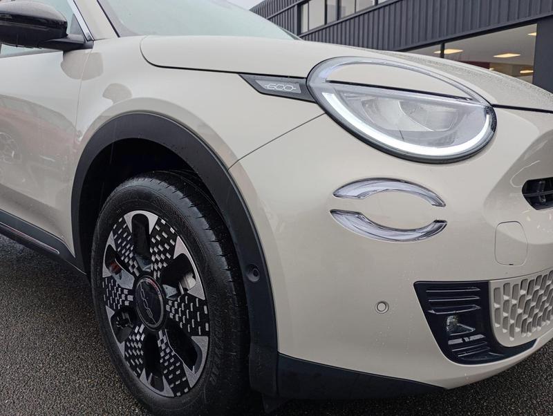 Used Fiat 600 2025 for sale - 76931207: Photo 6