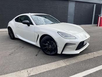 Toyota GR86 feature image