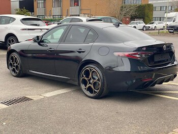 Used Alfa Romeo Giulia undefined for sale - 78001087: Photo