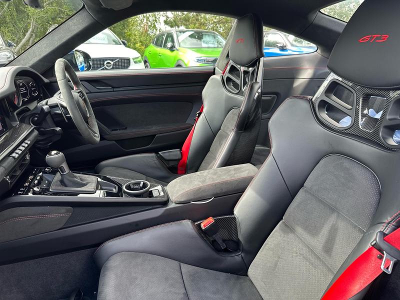 Used Porsche 911 for sale - 76888094: Photo 45