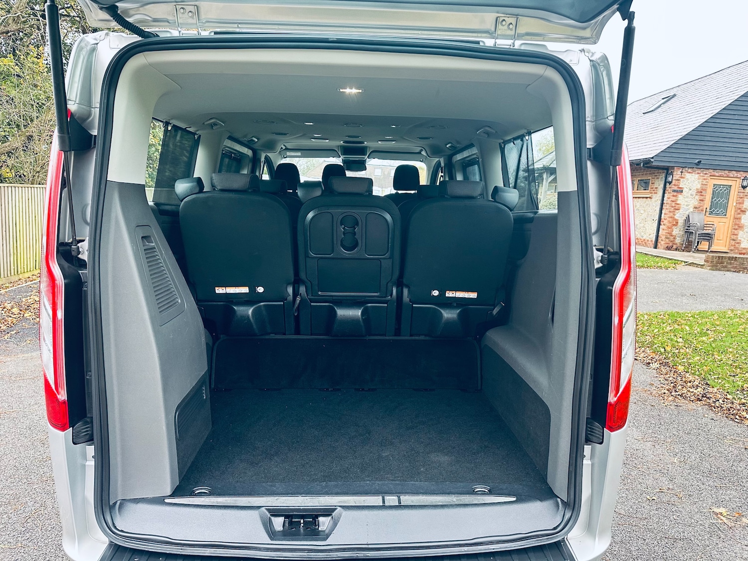 Used Ford Tourneo Custom 2022 for sale - 76490922: Photo 9