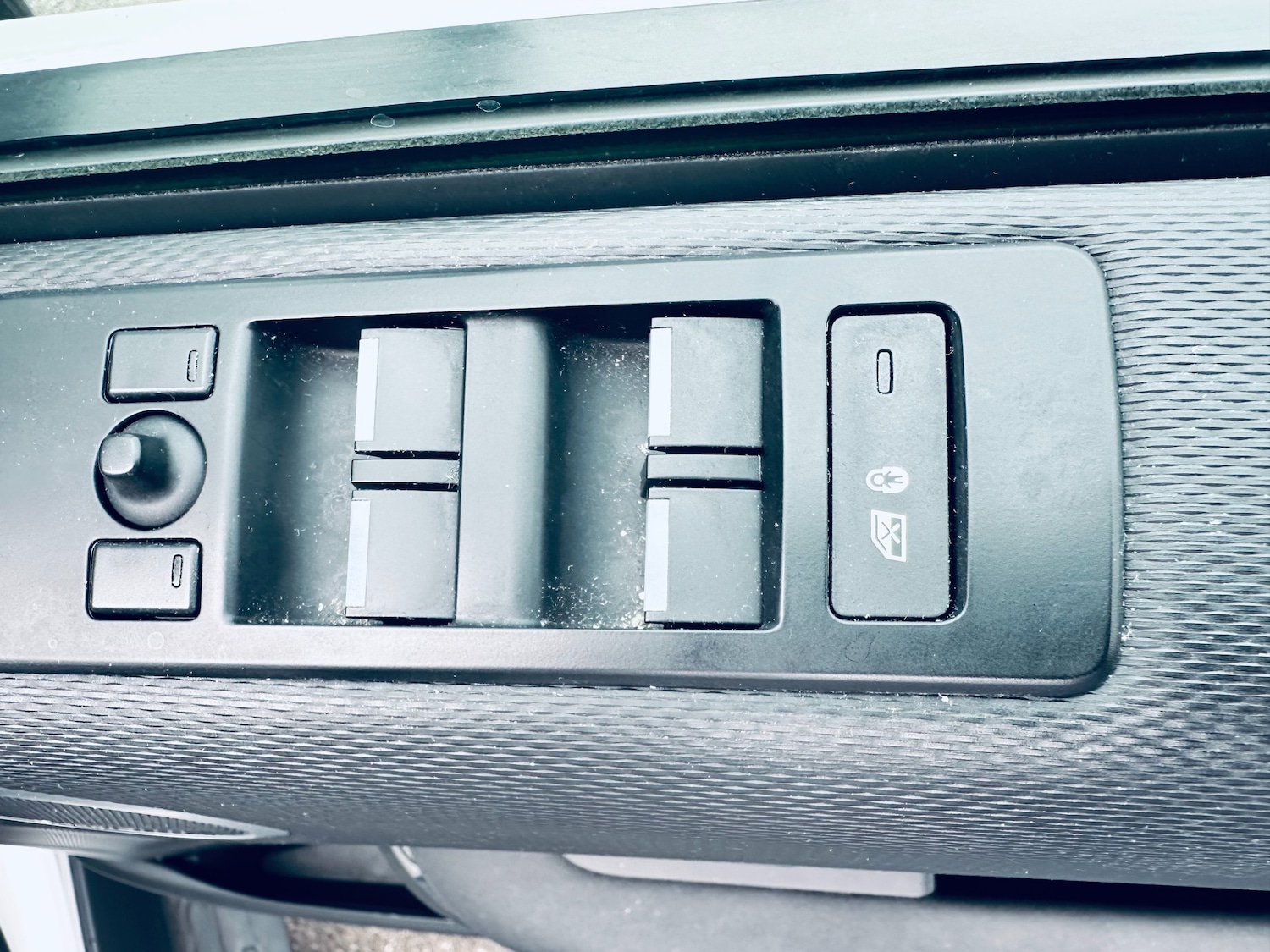 Used Land Rover Discovery 2023 for sale - 76355266: Photo 12