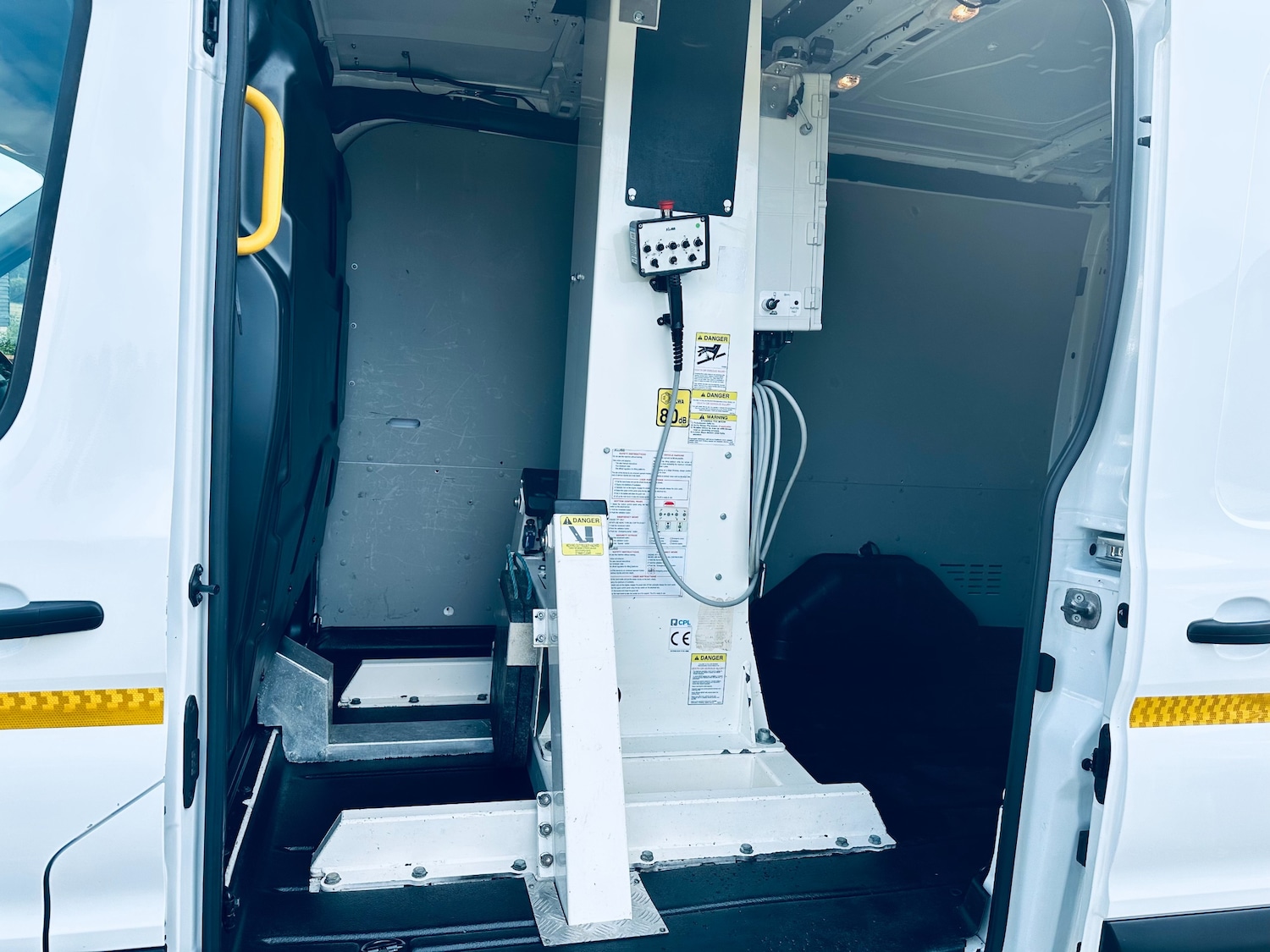 Used Ford Transit 2022 for sale - 76355250: Photo 6