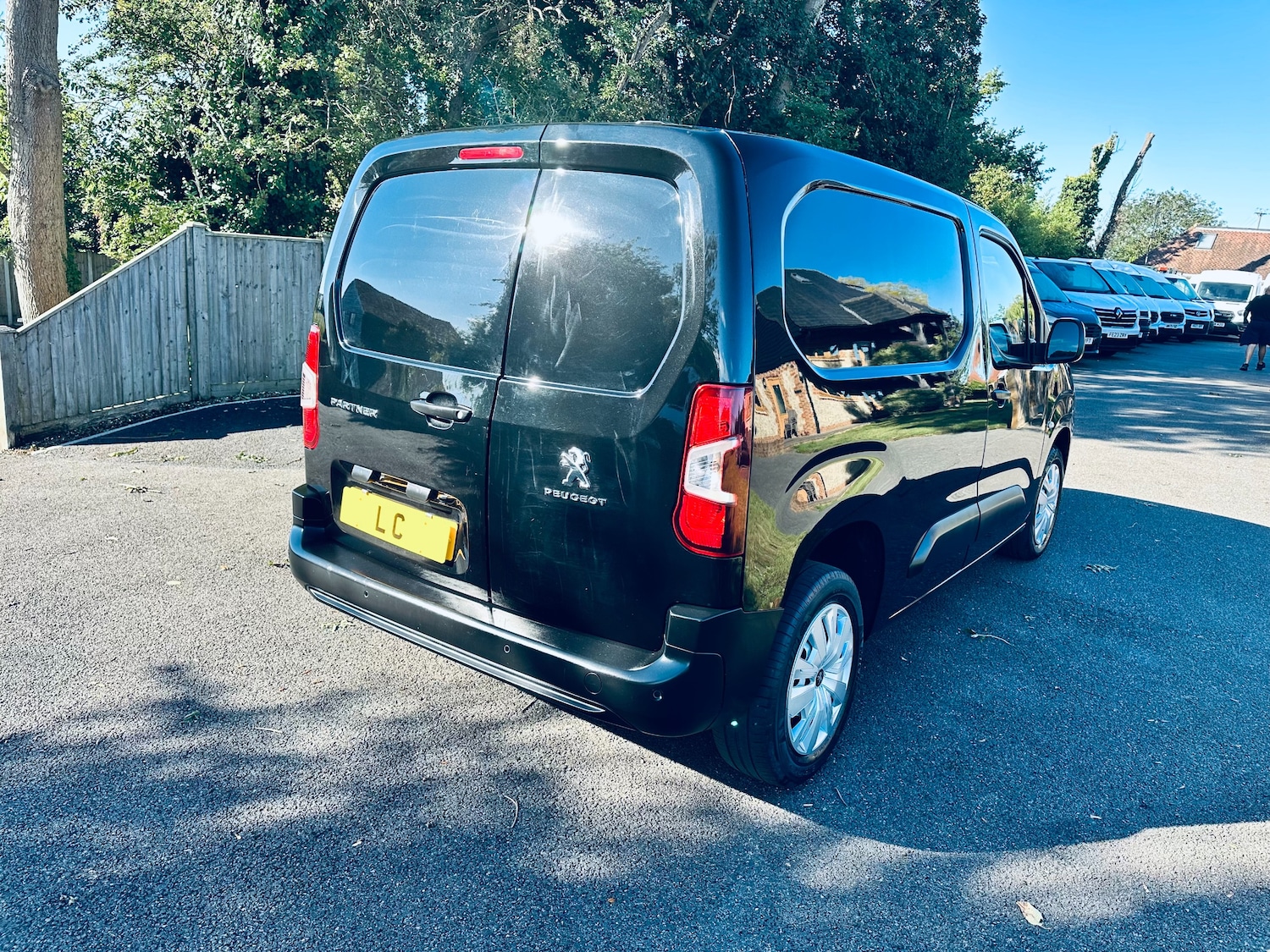 Used Peugeot Partner 2023 for sale - 76355247: Photo 7