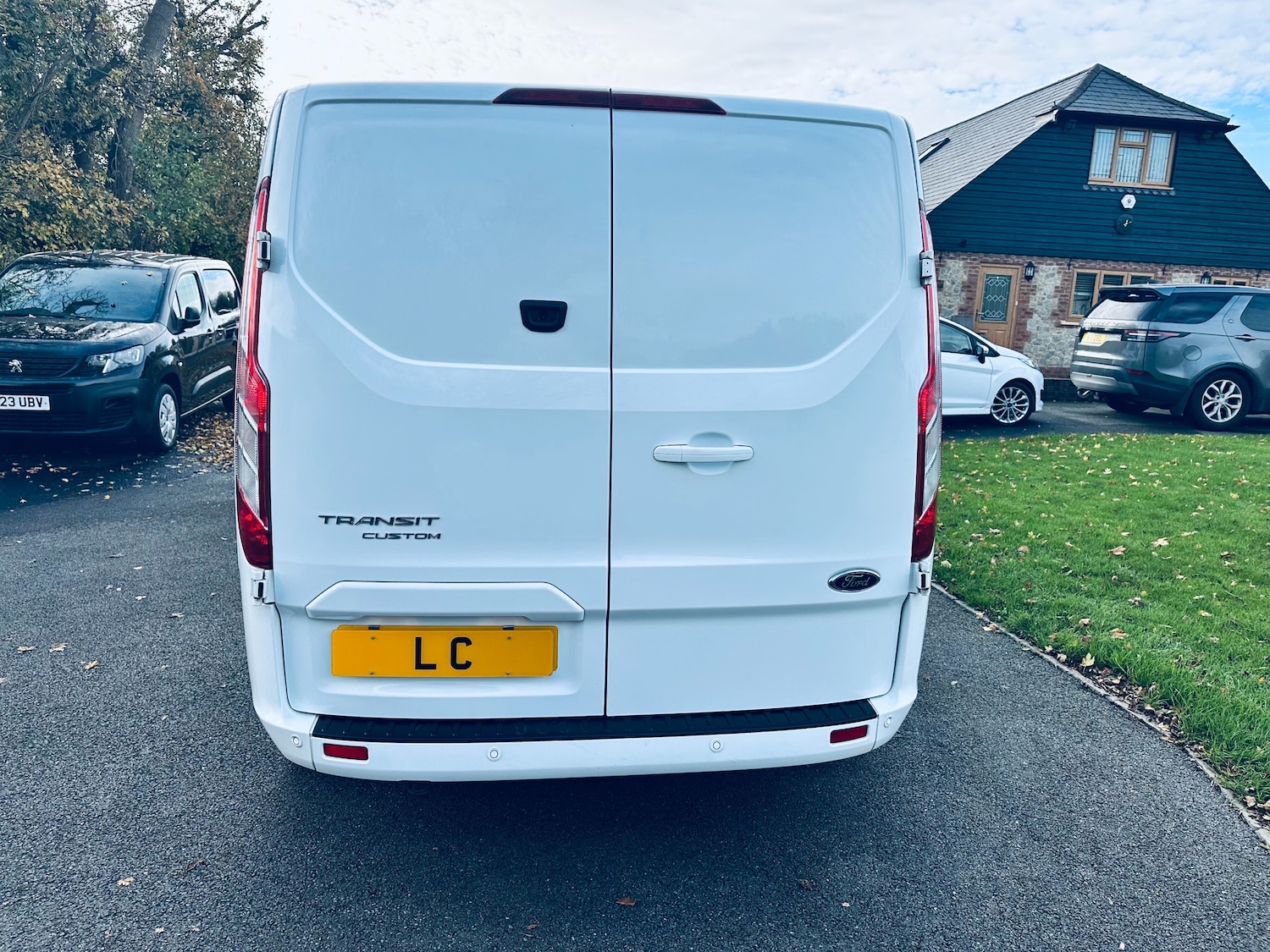 Used Ford Transit Custom 2023 for sale - 76557800: Photo 8