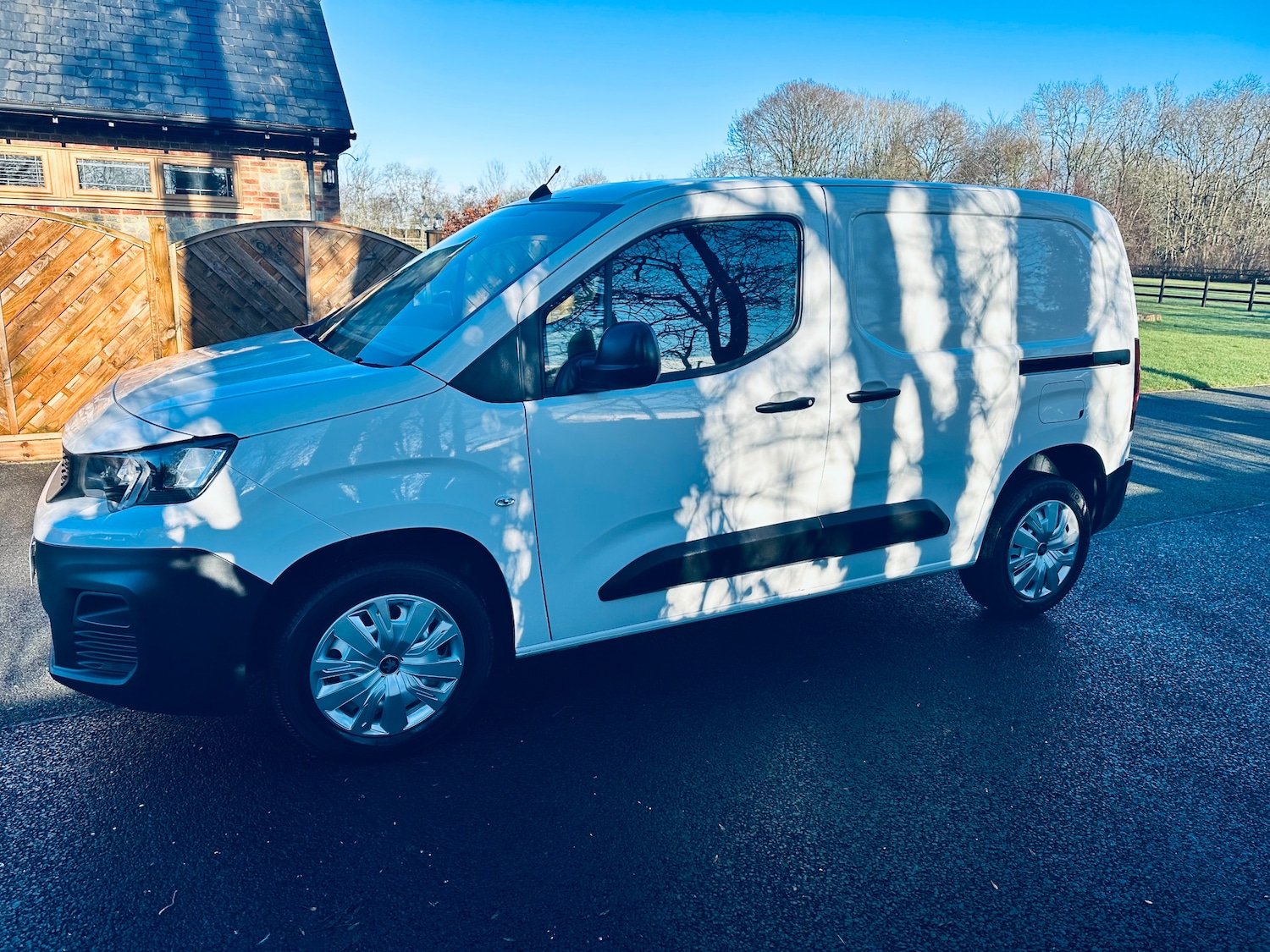 Used Peugeot Partner 2023 for sale - 77200821: Photo 4