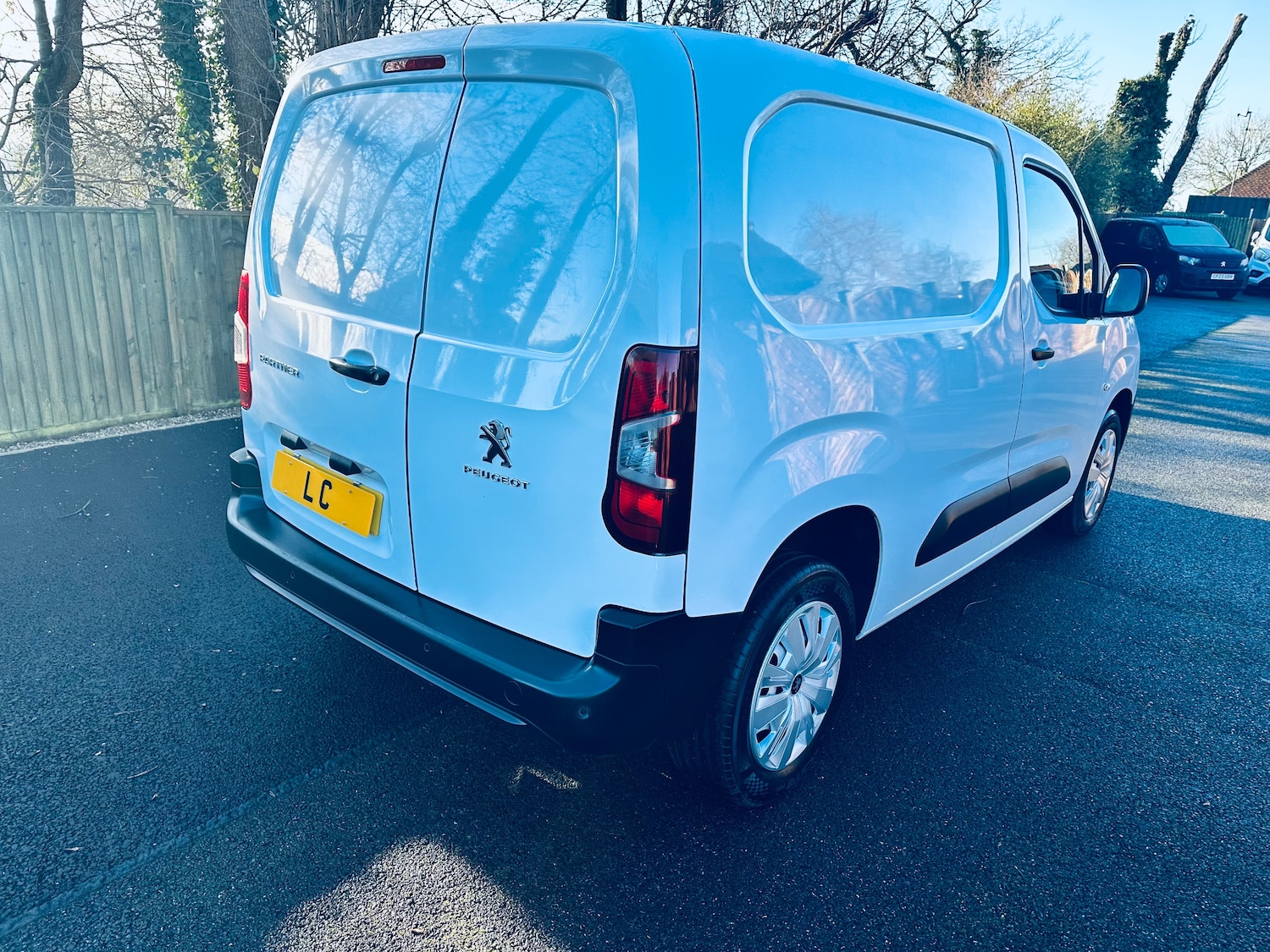 Used Peugeot Partner 2023 for sale - 77200821: Photo 7