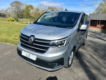 Used Renault Trafic 2023 for sale - 78201536: Photo