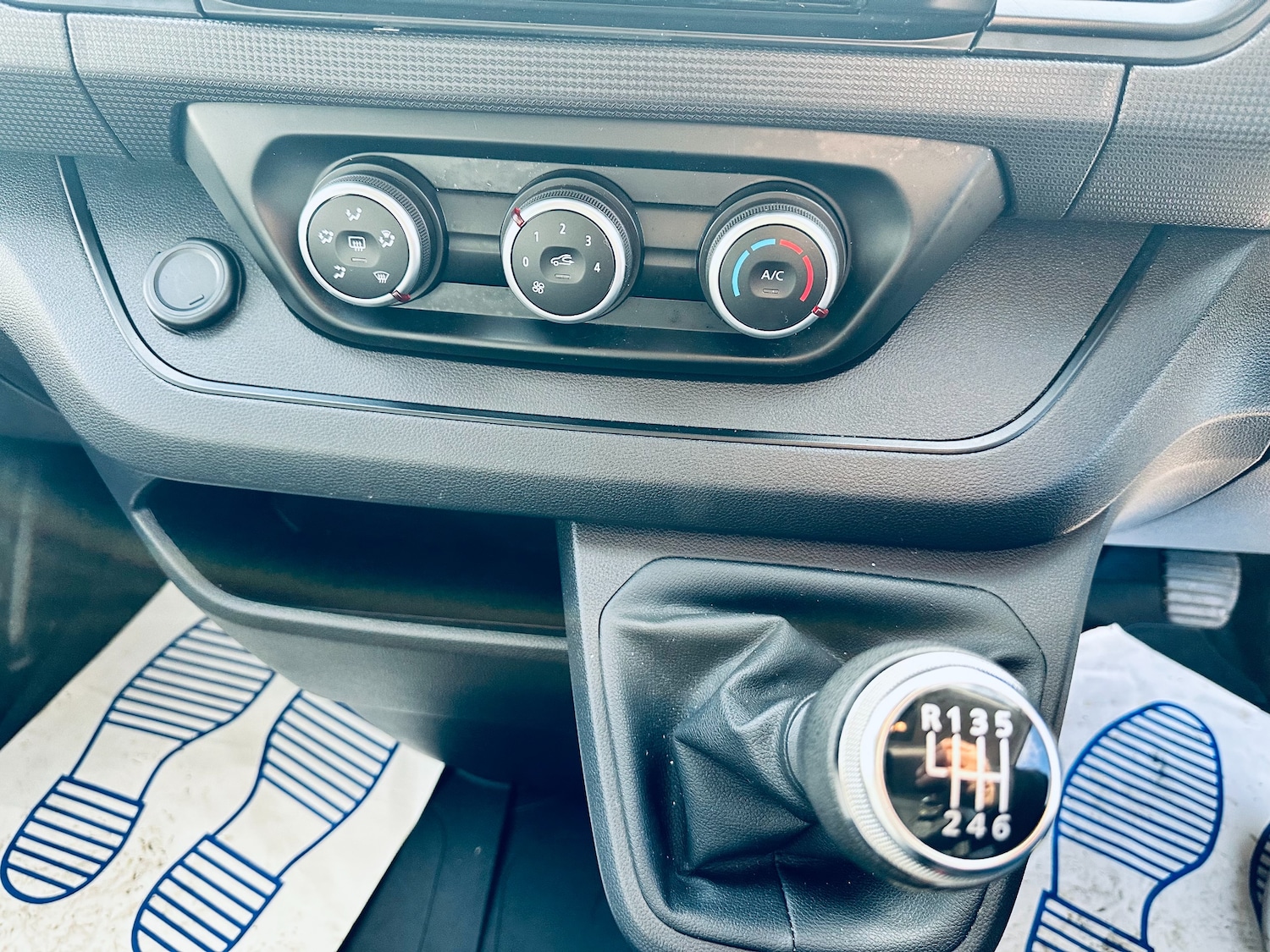 Used Renault Trafic 2023 for sale - 76355261: Photo 18