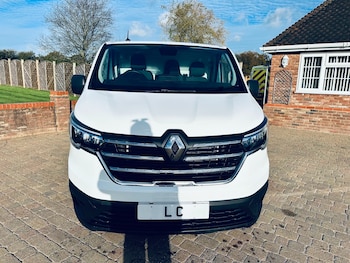 Used Renault Trafic 2023 for sale - 76355261: Photo