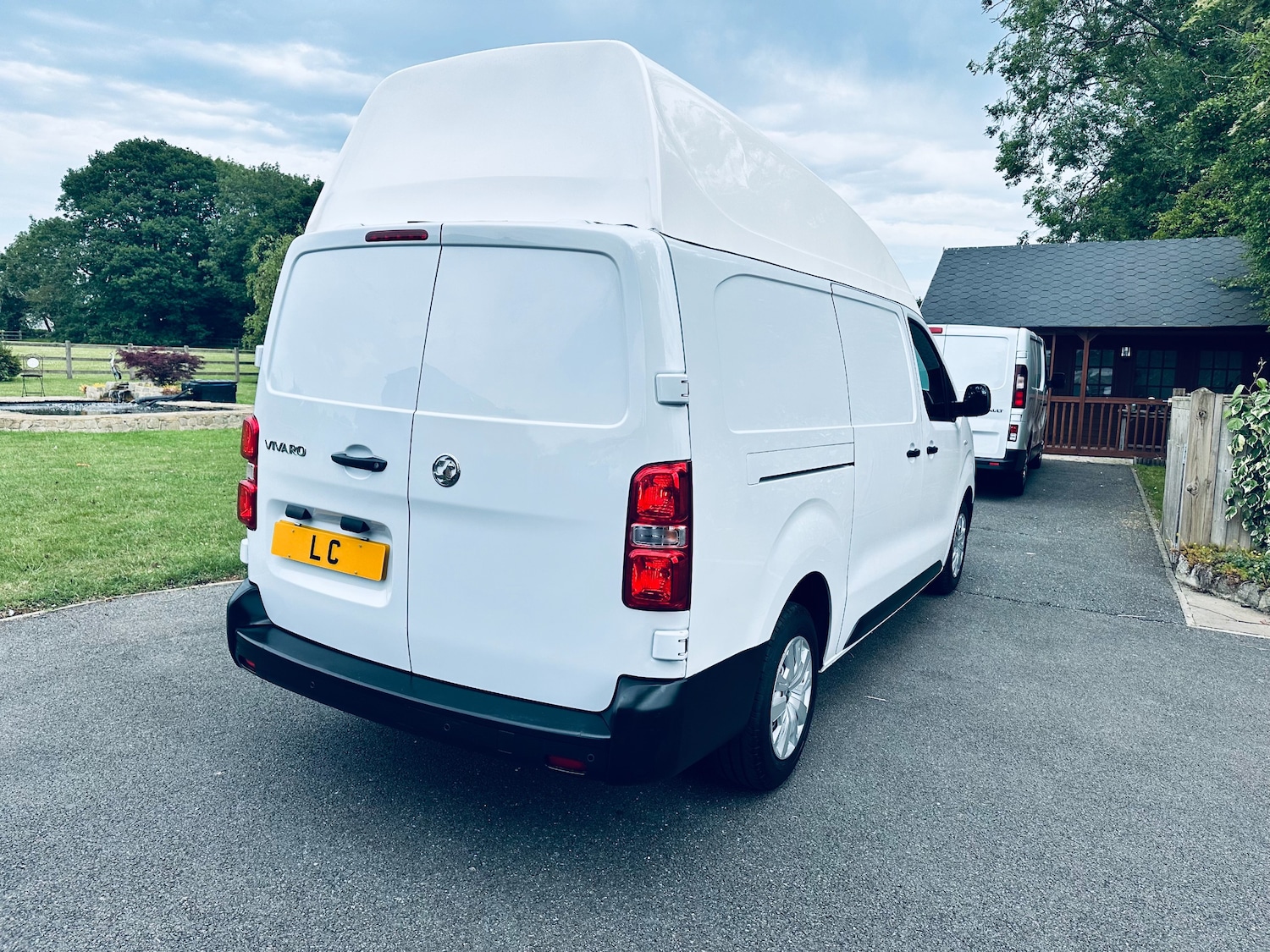 Used Vauxhall Vivaro 2023 for sale - 76355263: Photo 7