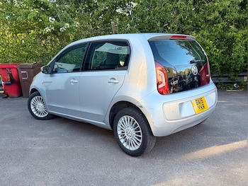 Used Volkswagen up! 2015 for sale - 78467951: Photo