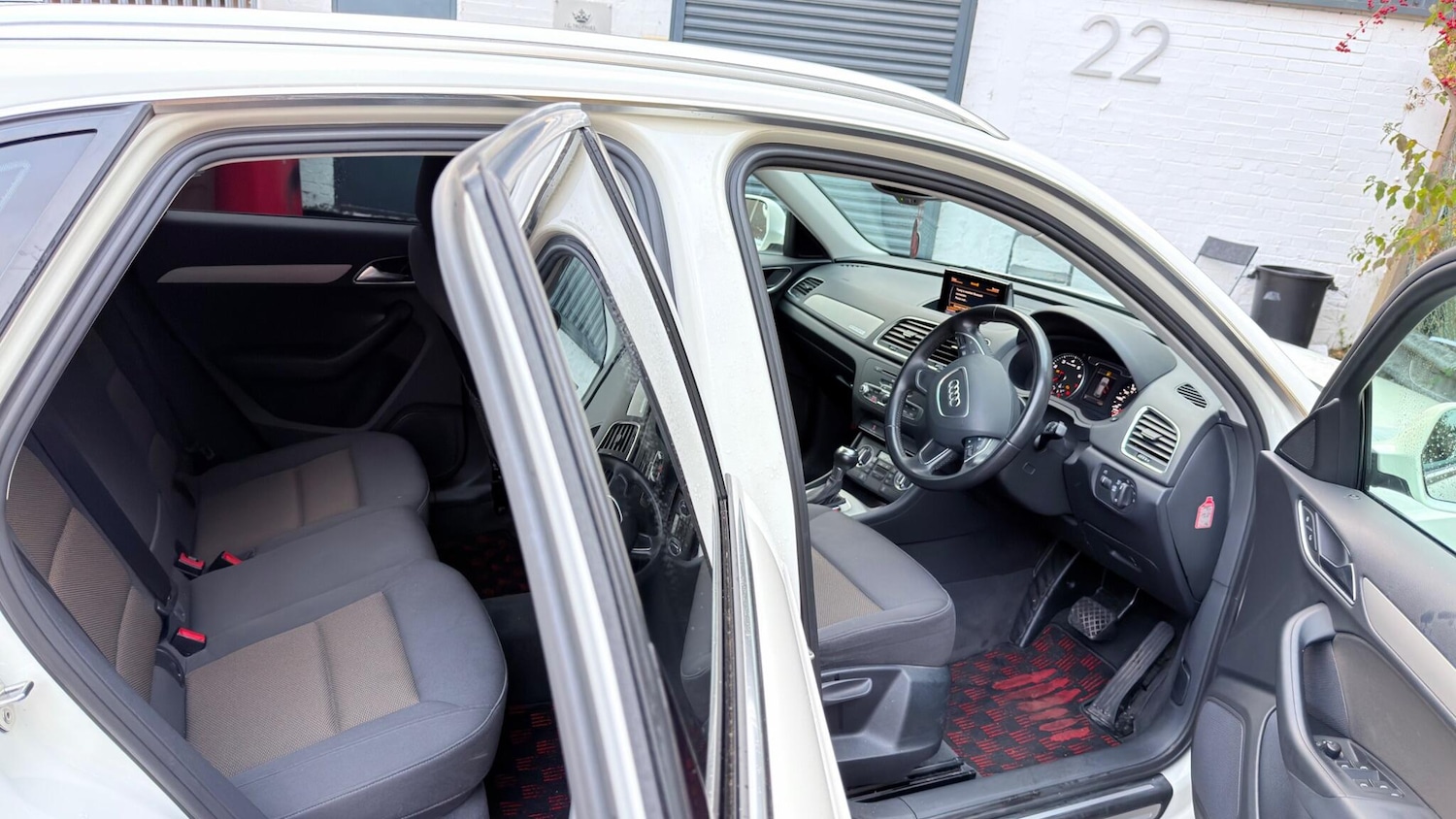 Used Audi Q3 for sale - 76993534: Photo 20