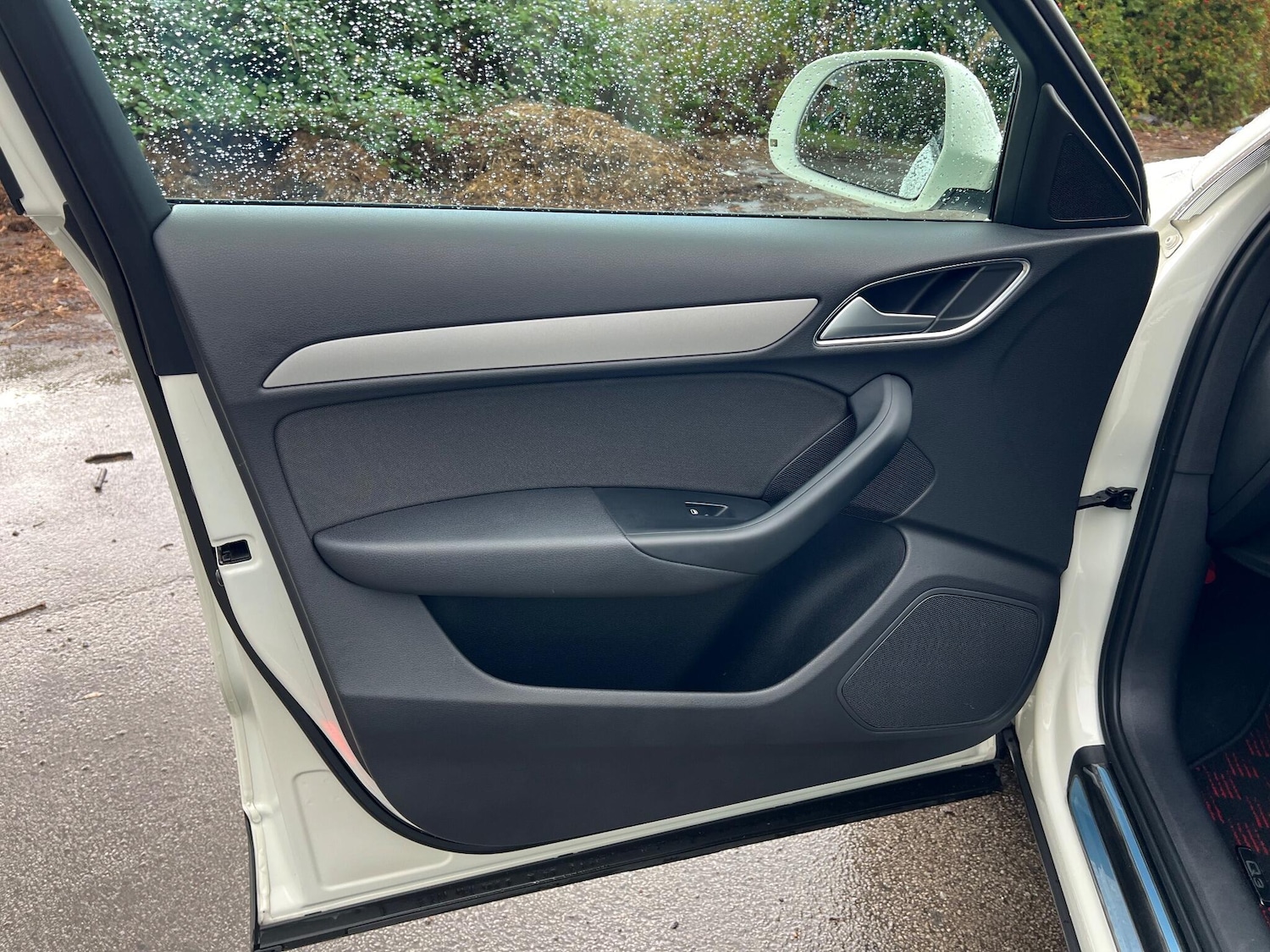 Used Audi Q3 for sale - 76993534: Photo 25