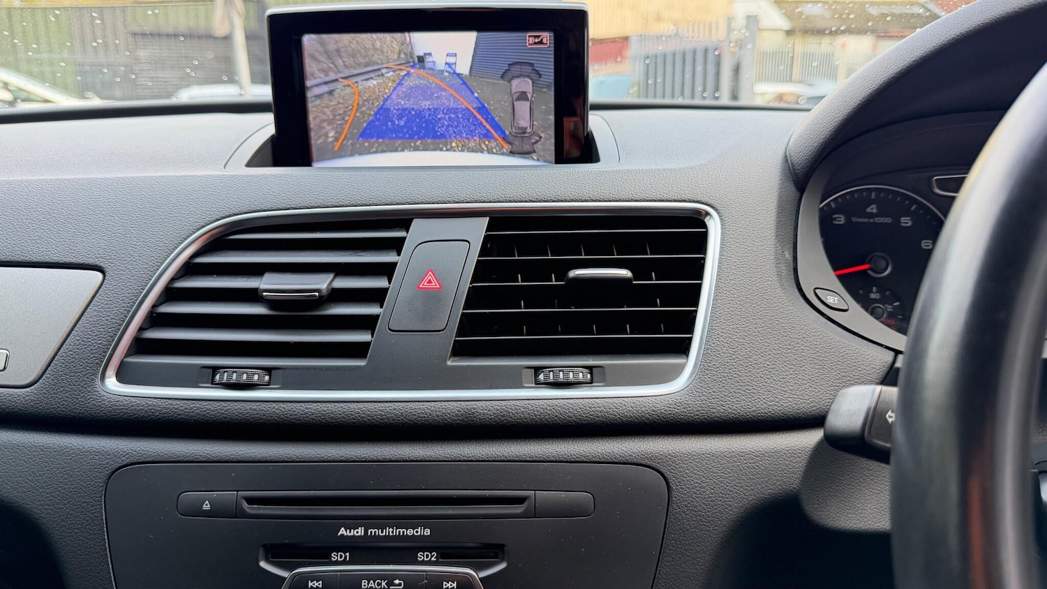 Used Audi Q3 for sale - 76993534: Photo 27