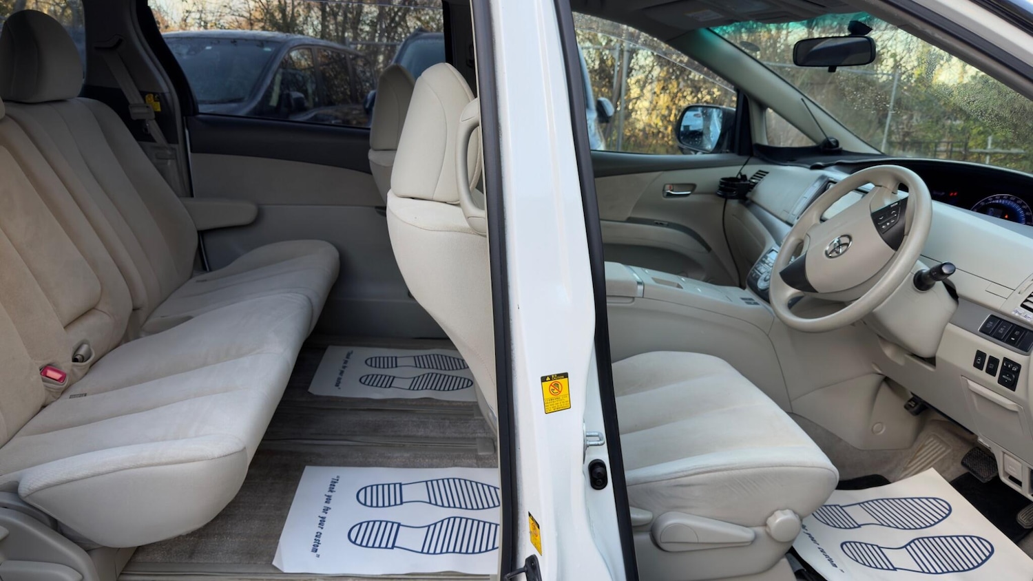 Used Toyota Estima 2025 for sale - 77081312: Photo 22