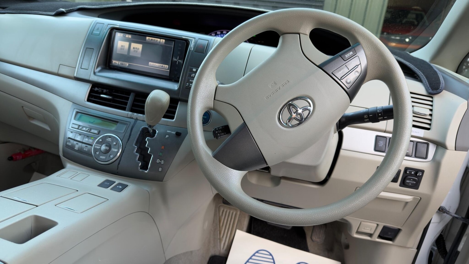 Used Toyota Estima 2025 for sale - 77081312: Photo 38