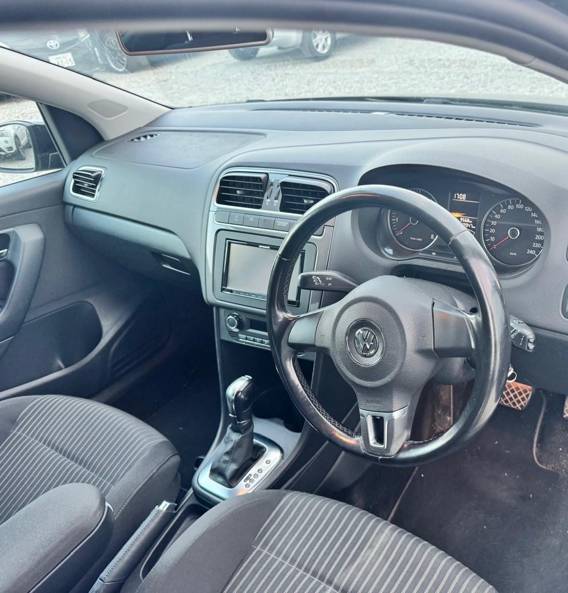 Used Volkswagen Polo 2011 for sale - 78060872: Photo 4