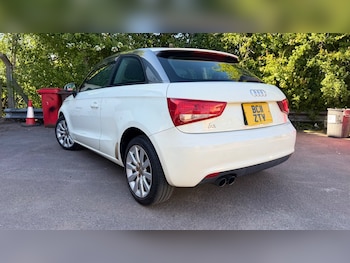 Used Audi A1 2011 for sale - 78470580: Photo