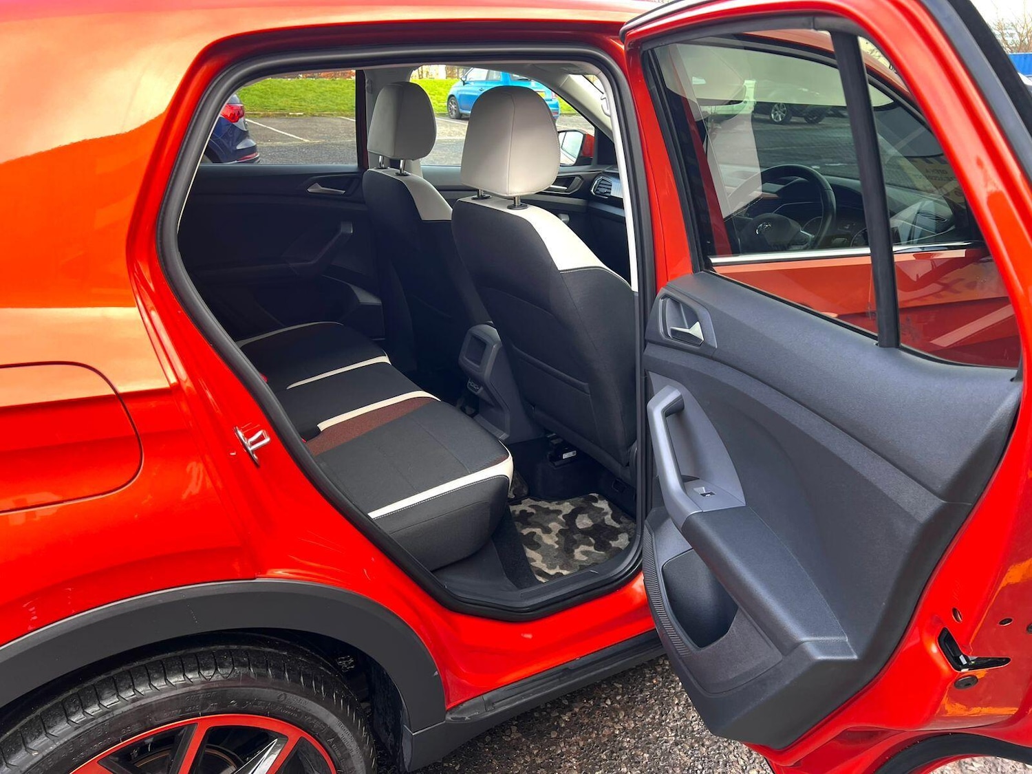 Used Volkswagen T-Cross for sale - 77229388: Photo 15