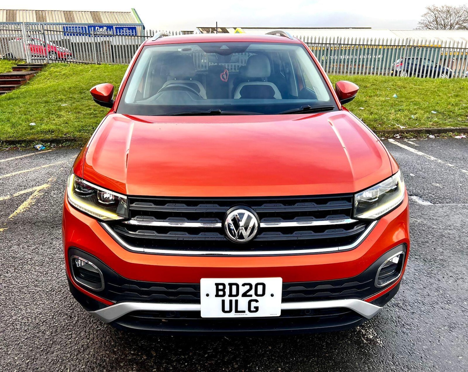 Used Volkswagen T-Cross for sale - 77229388: Photo 2