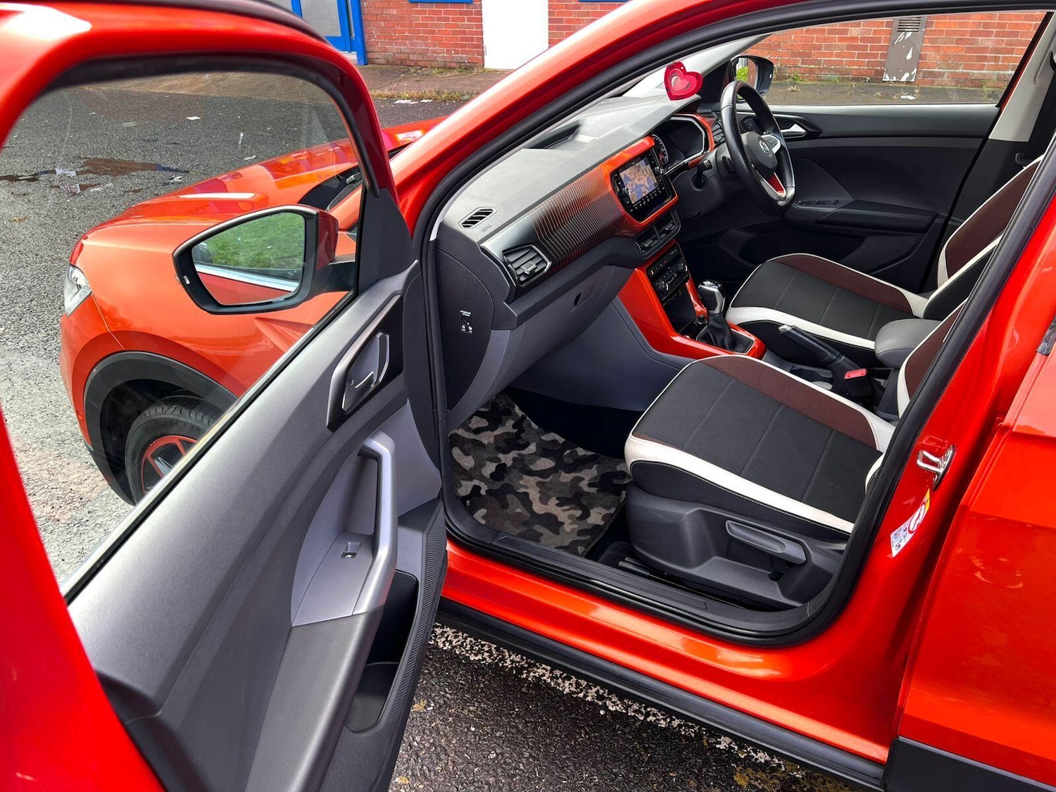 Used Volkswagen T-Cross for sale - 77229388: Photo 33