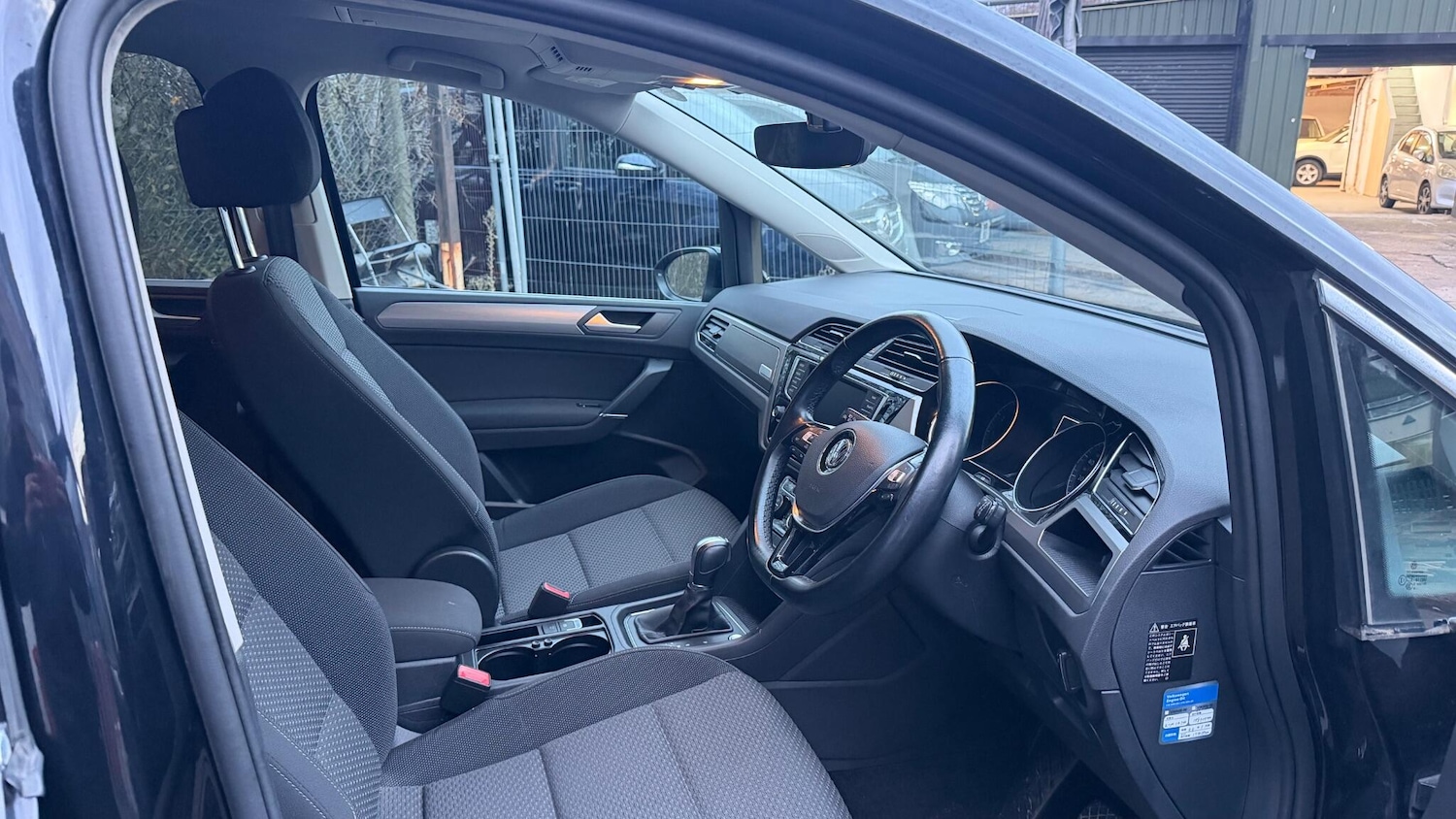 Used Volkswagen Touran 2025 for sale - 77053981: Photo 22