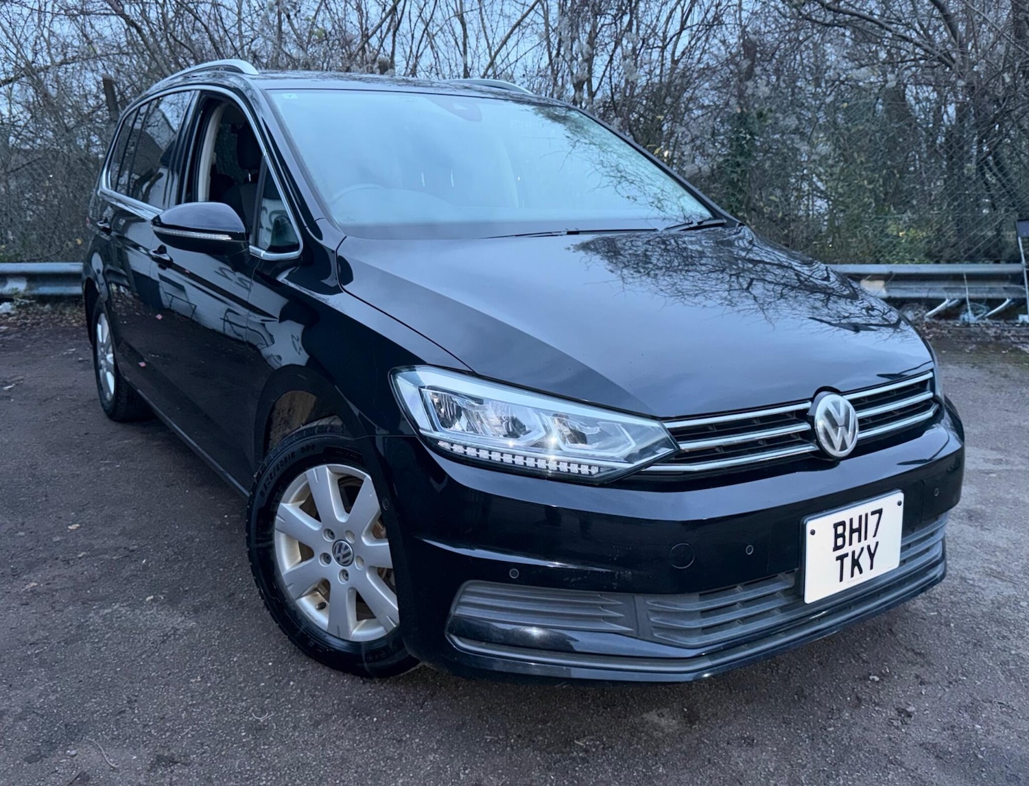 Used Volkswagen Touran 2025 for sale - 77053981: Photo 3