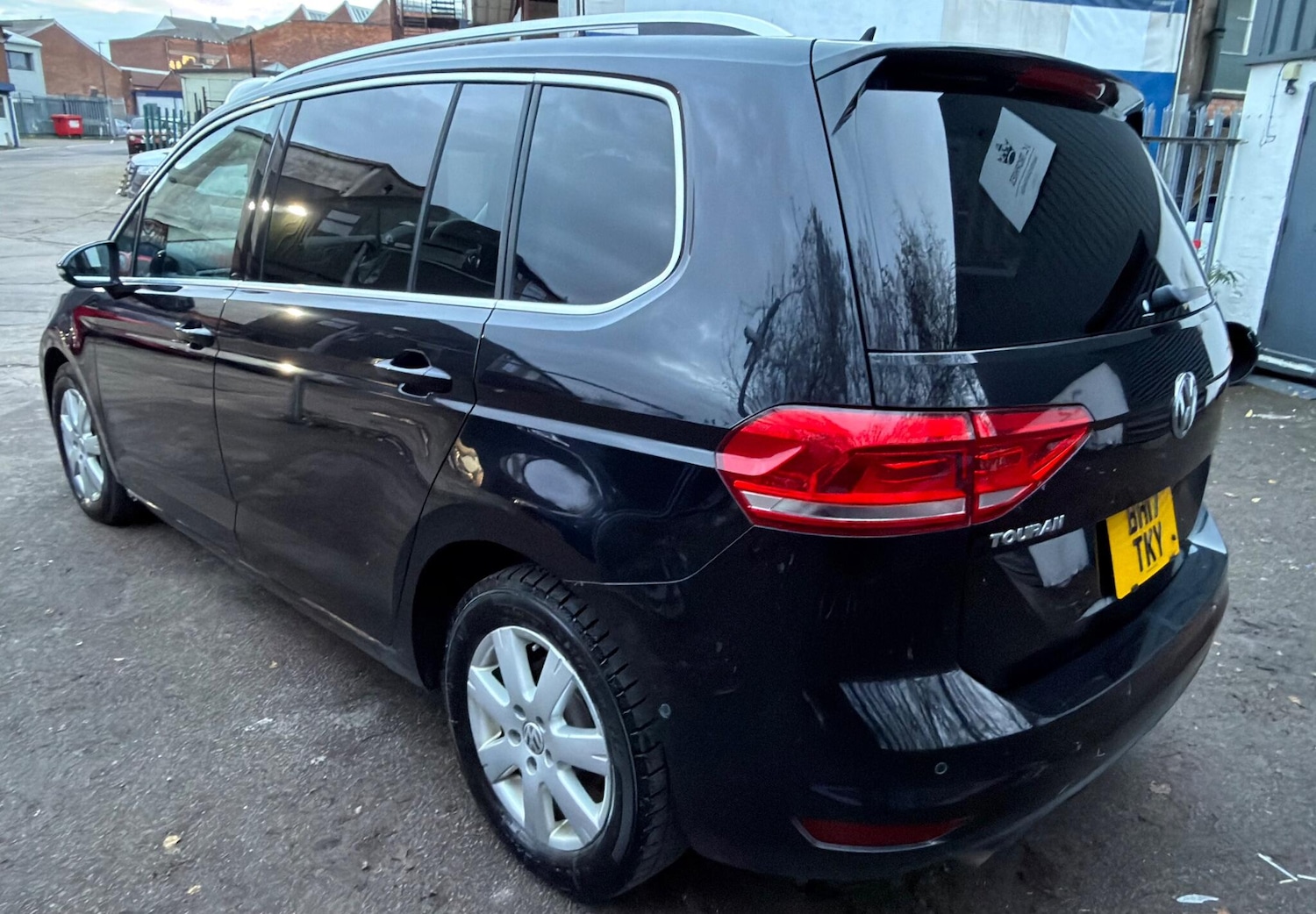 Used Volkswagen Touran 2025 for sale - 77053981: Photo 5