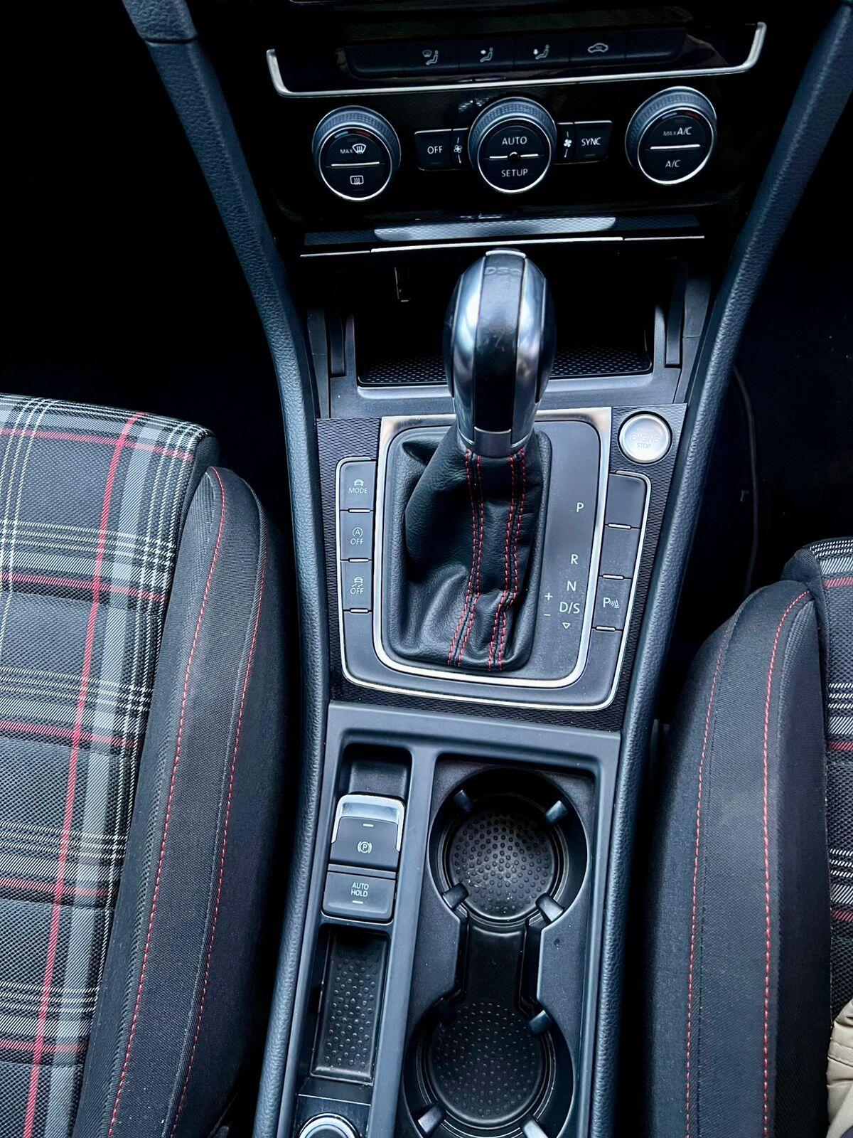 Used Volkswagen Golf for sale - 77215672: Photo 14