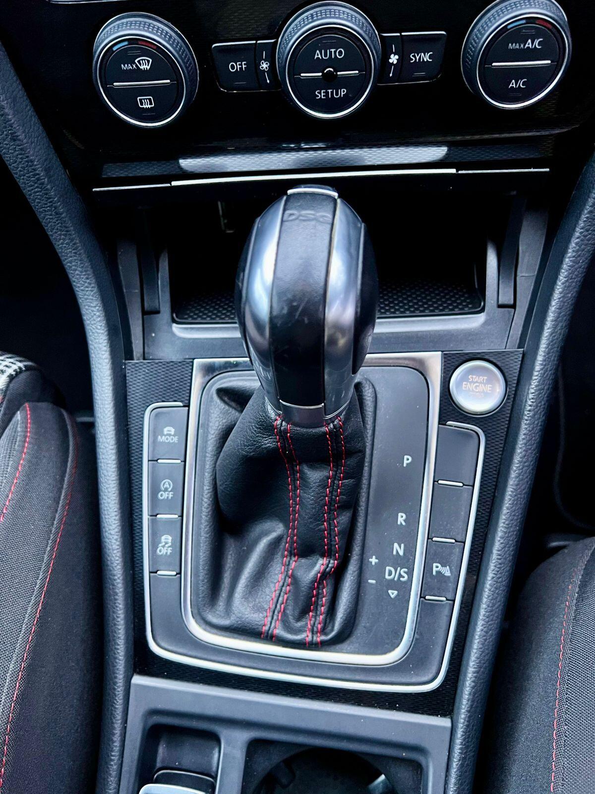 Used Volkswagen Golf for sale - 77215672: Photo 15