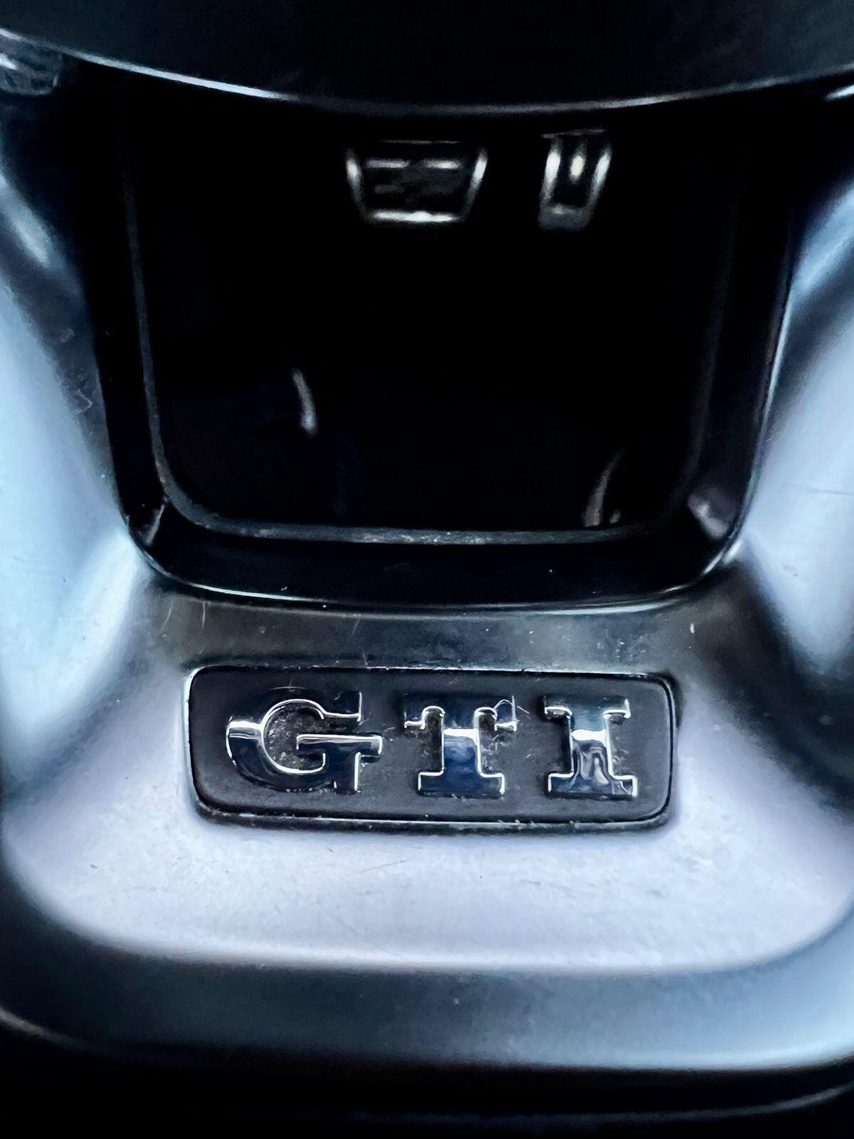 Used Volkswagen Golf for sale - 77215672: Photo 24