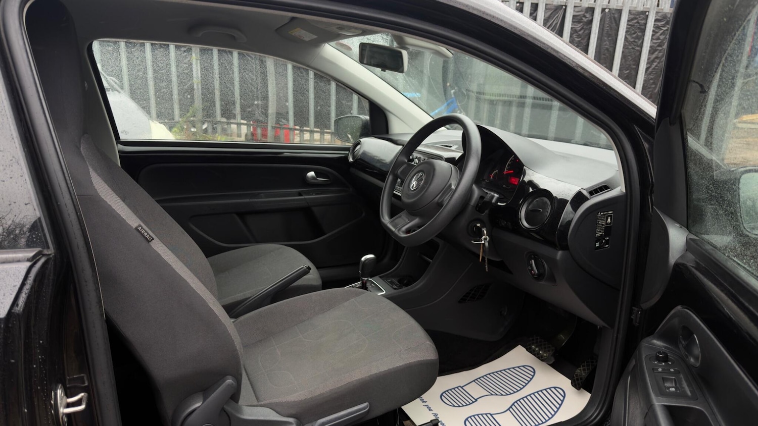 Used Volkswagen up! for sale - 76969787: Photo 24