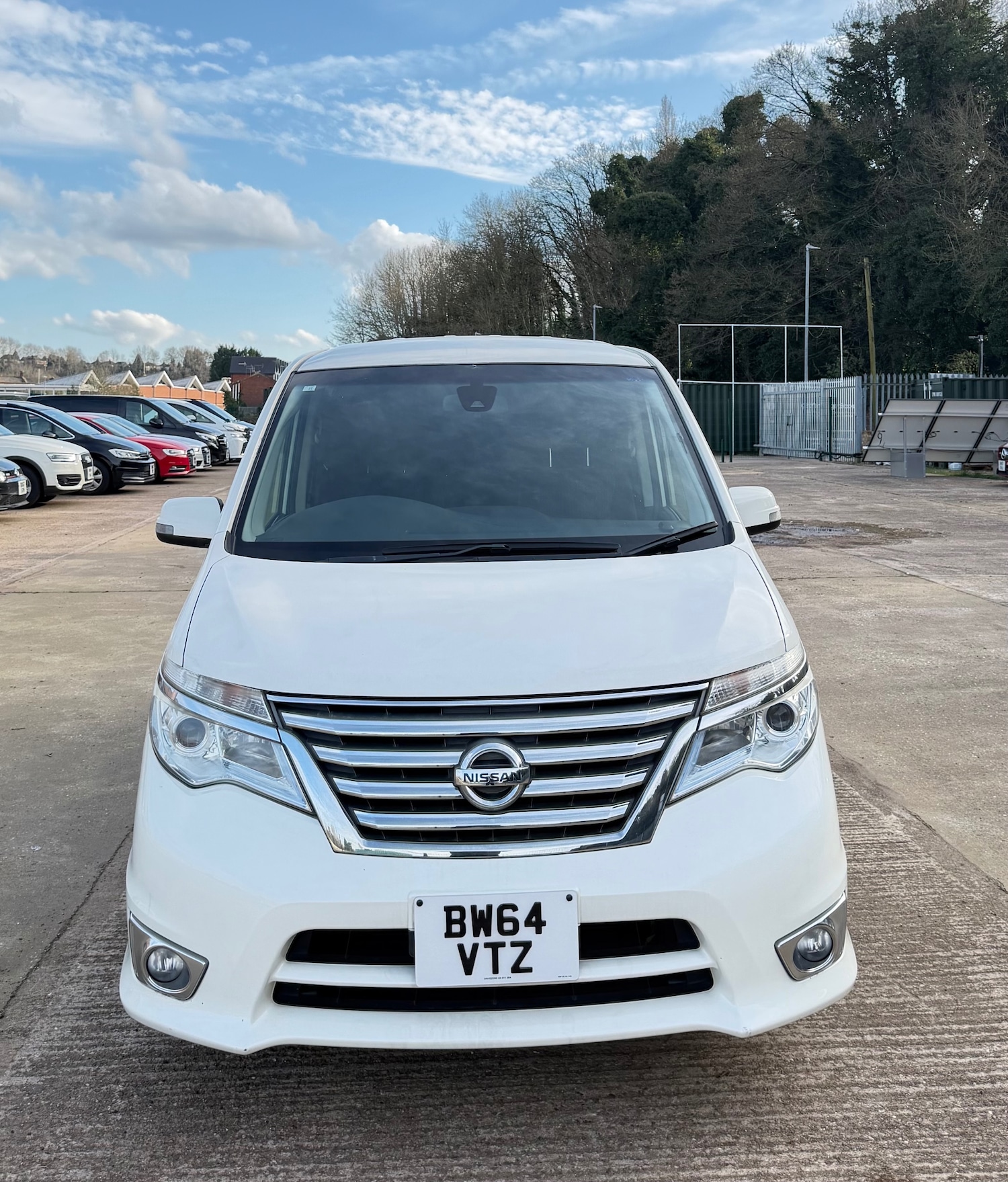 Used Nissan Serena 2025 for sale - 77992823: Photo 4