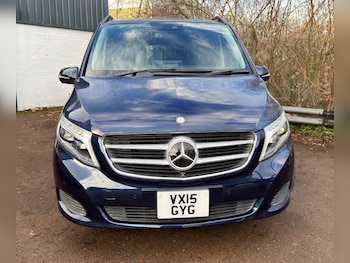 Used Mercedes-Benz Viano 2015 for sale - 76989620: Photo