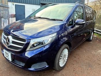 Used Mercedes-Benz Viano 2015 for sale - 76989620: Photo