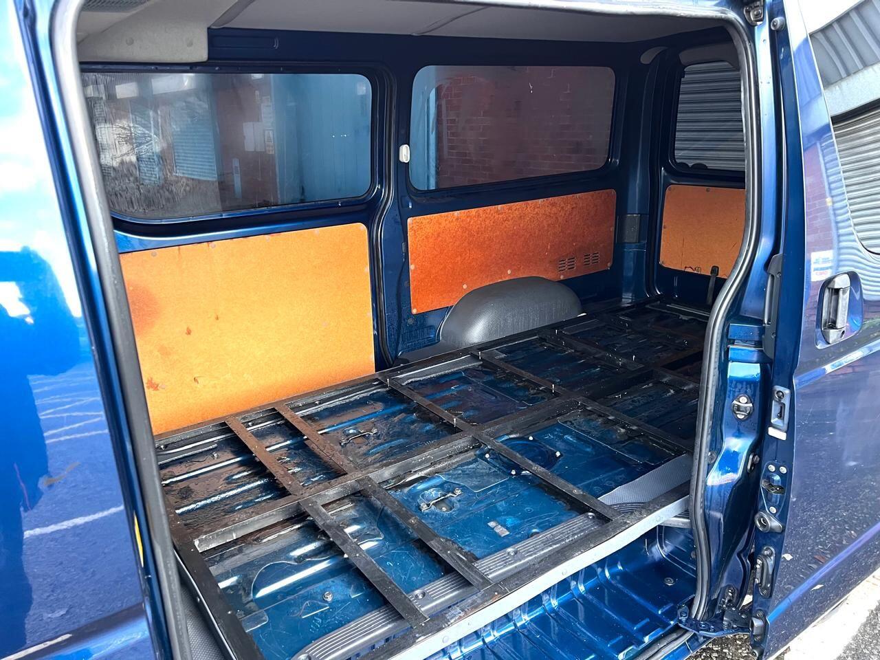 Used Toyota HiAce for sale - 77238028: Photo 14