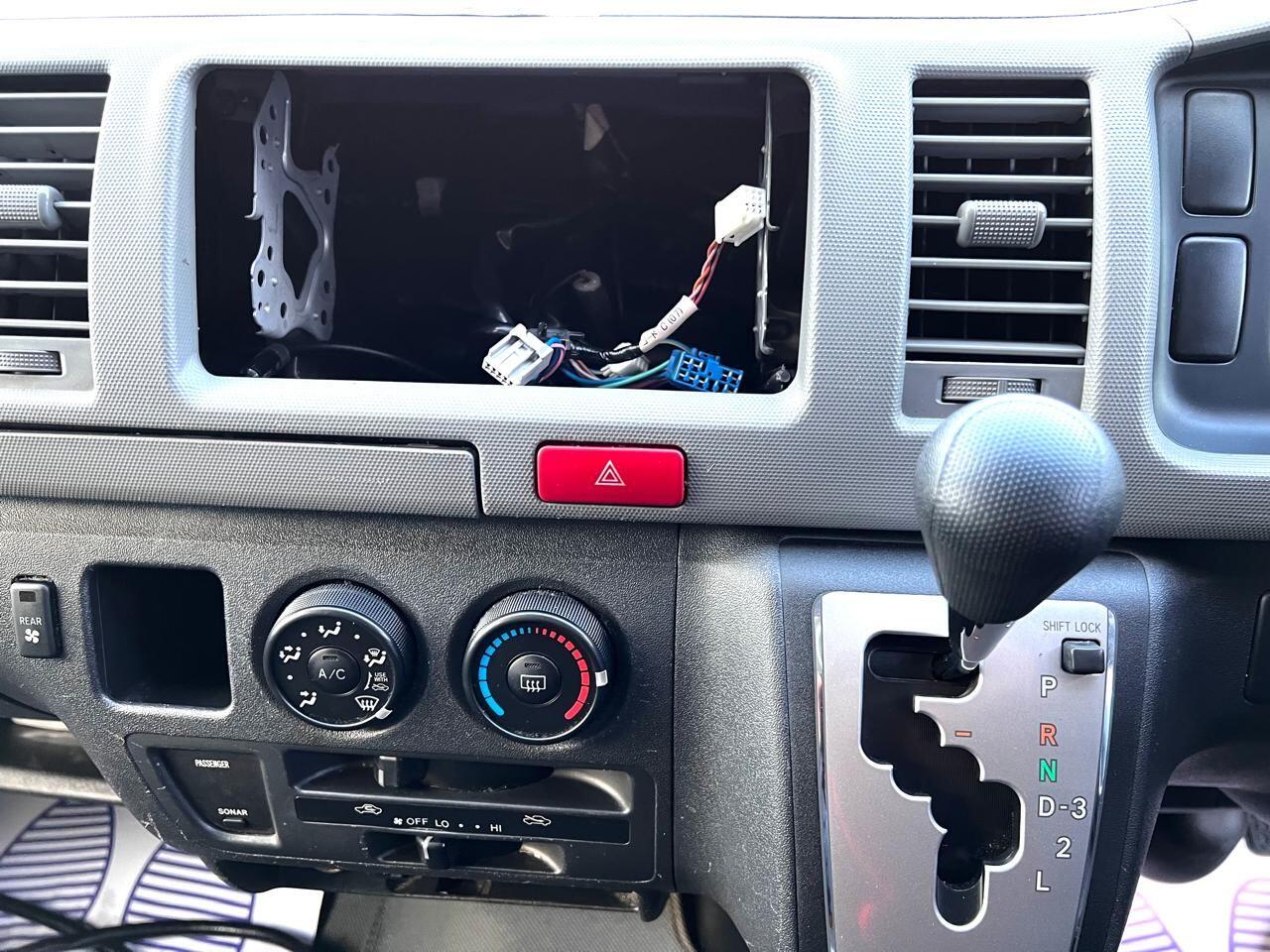 Used Toyota HiAce for sale - 77238028: Photo 23