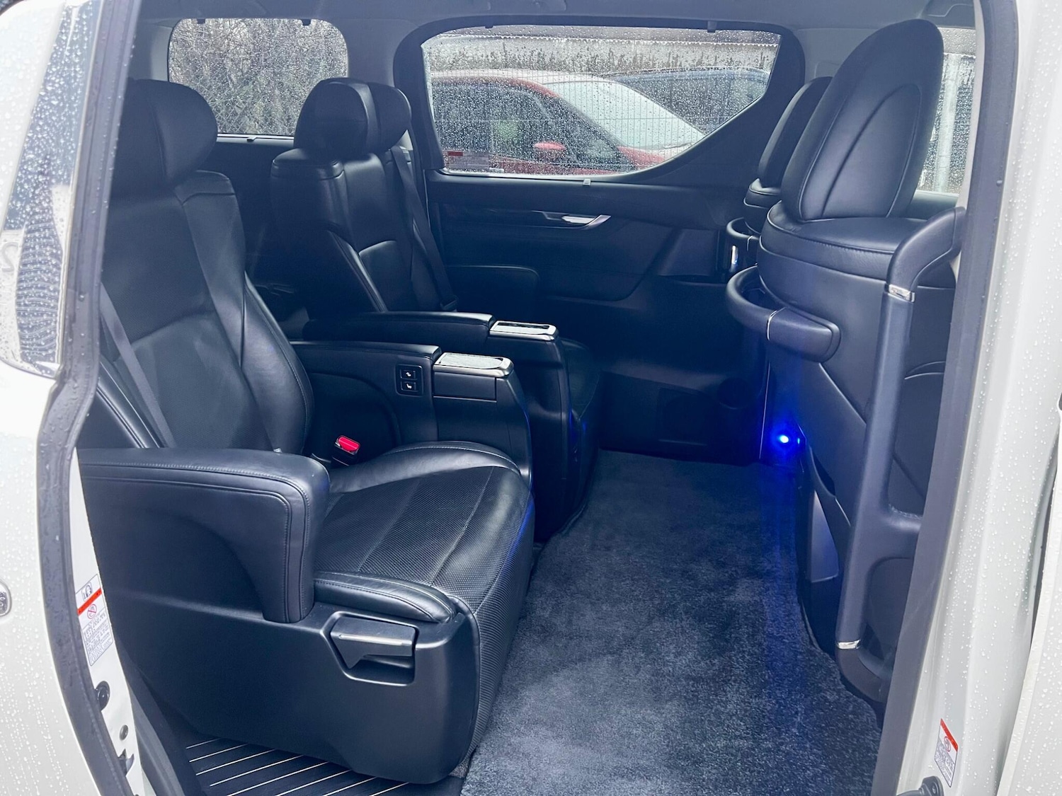 Used Toyota Vellfire 2026 for sale - 77612313: Photo 14