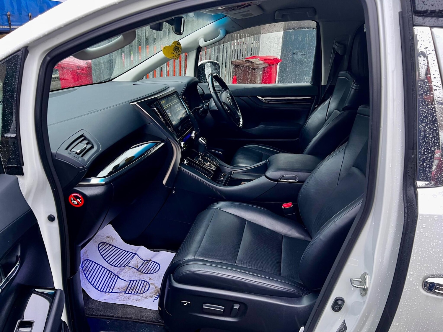 Used Toyota Vellfire 2026 for sale - 77612313: Photo 27