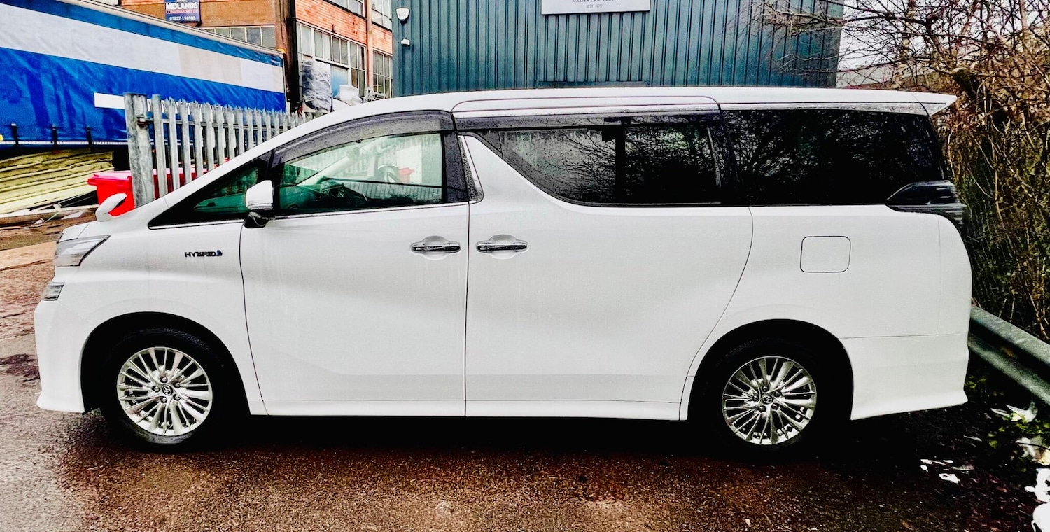 Used Toyota Vellfire 2026 for sale - 77612313: Photo 4