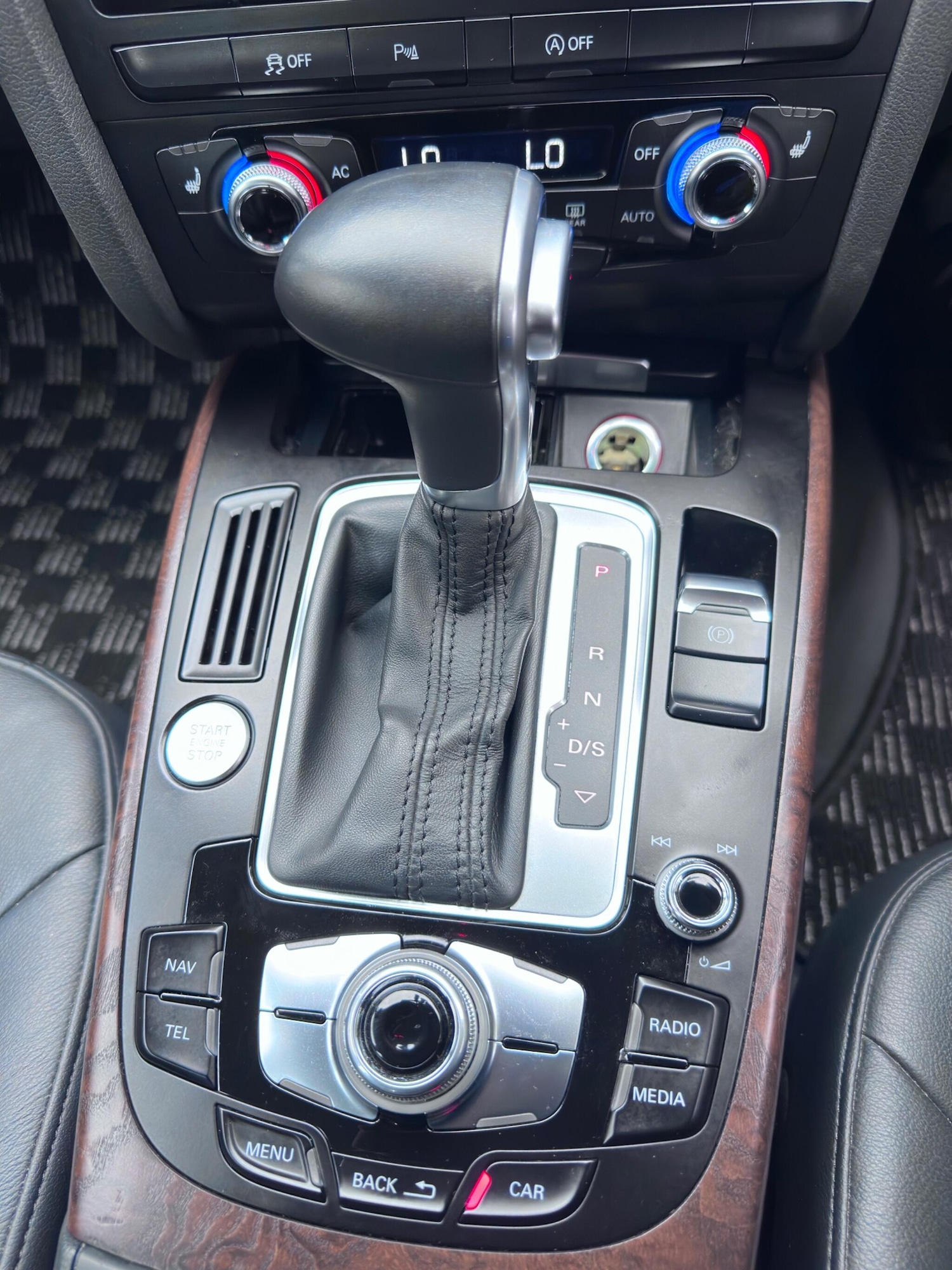 Used Audi A4 for sale - 76995548: Photo 16