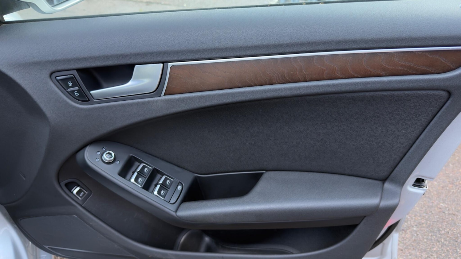 Used Audi A4 for sale - 76995548: Photo 30