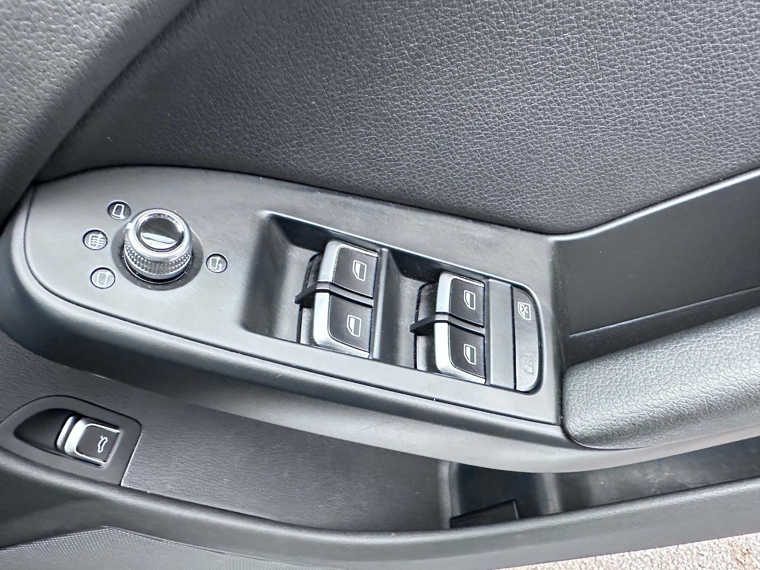 Used Audi A4 for sale - 76995548: Photo 39