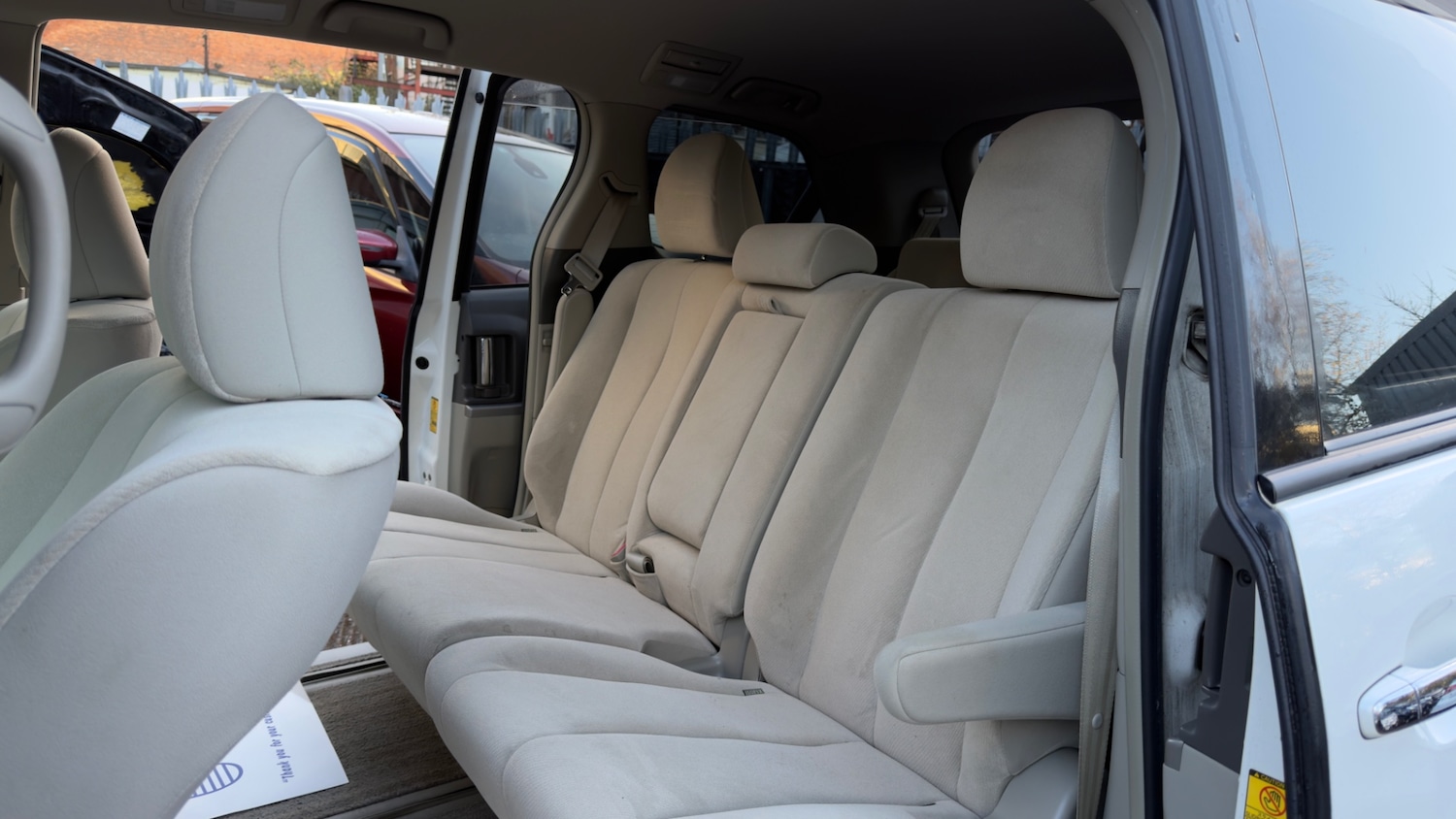 Used Toyota Estima 2025 for sale - 77984848: Photo 9