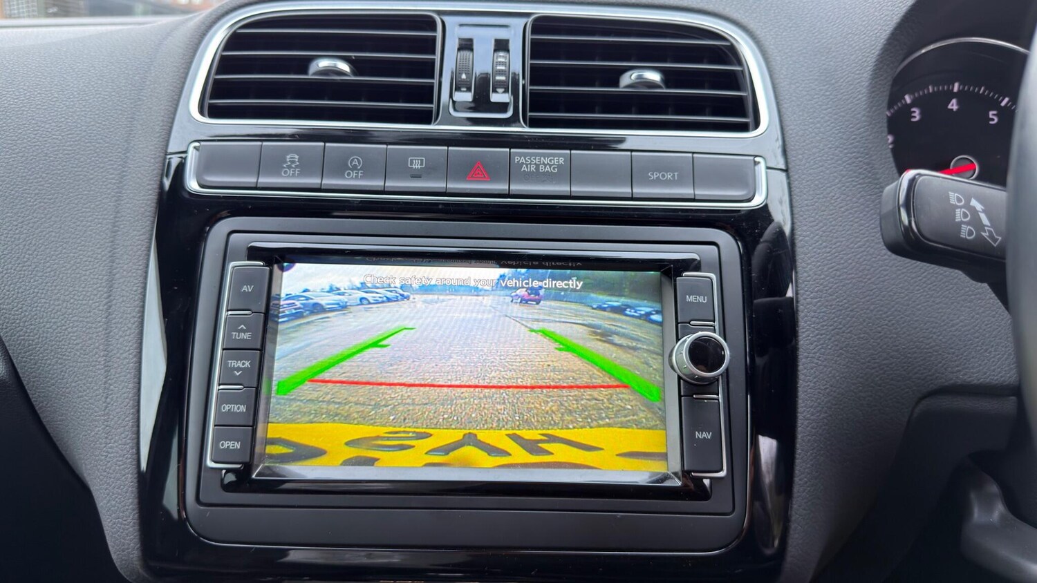 Used Volkswagen Polo for sale - 77586601: Photo 14