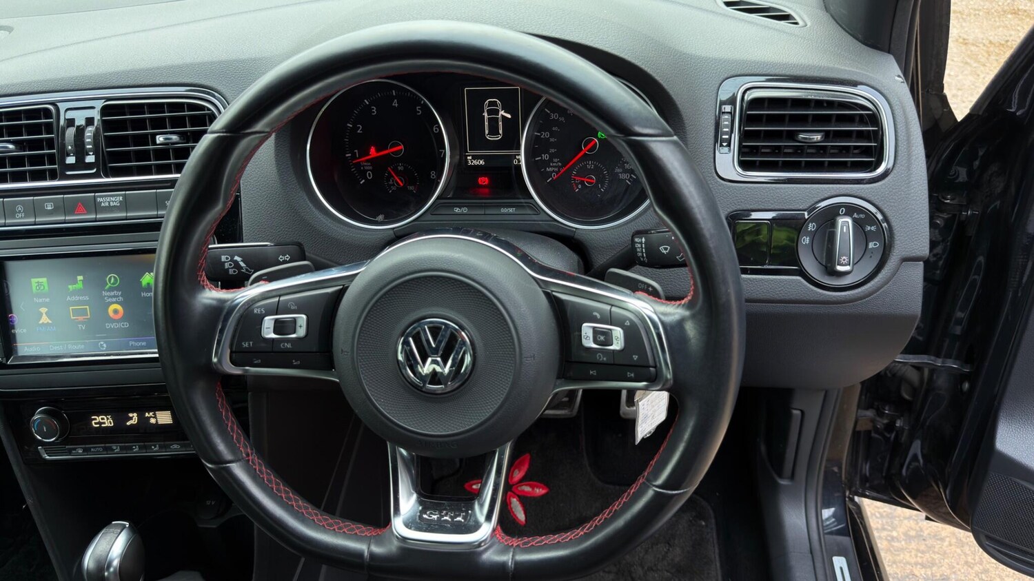 Used Volkswagen Polo for sale - 77586601: Photo 19