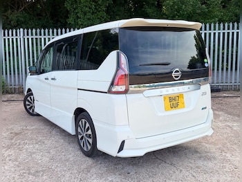 Used Nissan Serena 2017 for sale - 78759161: Photo