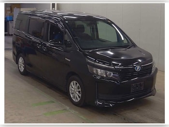 Used Toyota Voxy 2015 for sale - 79329875: Photo